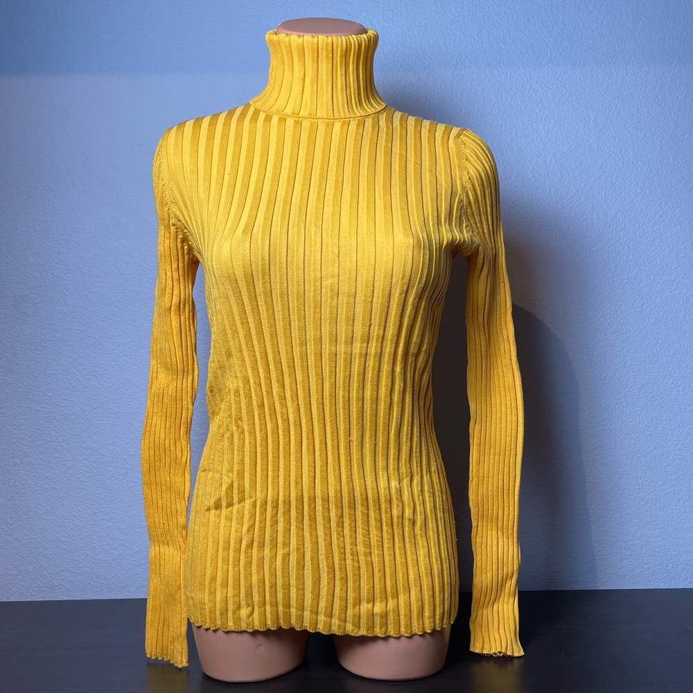 INC Silk Yellow Ribbed Turtleneck (K09)